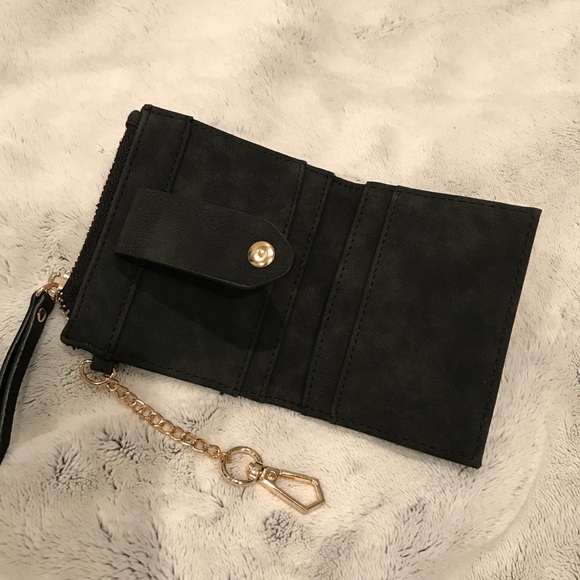 Key Chain Wallet - Picture 2 of 4